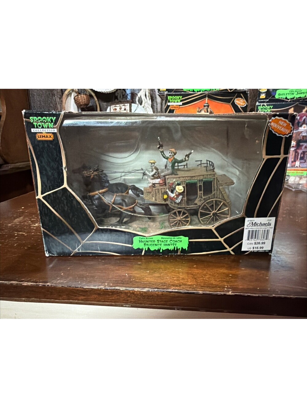 Lemax Spooky Town Haunted Stage Coach Table Accent, 2007 with box